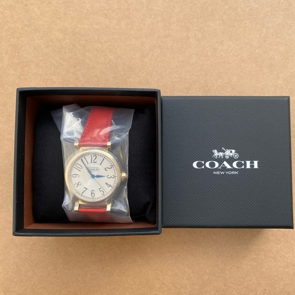 Coach watch - Picture 2 of 6